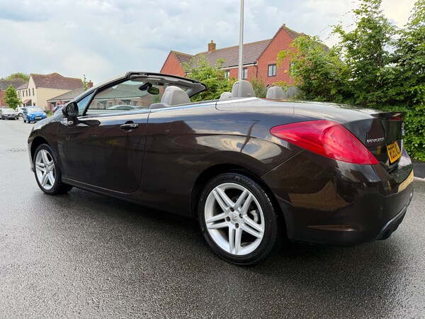 Used Peugeot 308 2010 for sale - 74681808: Photo 10