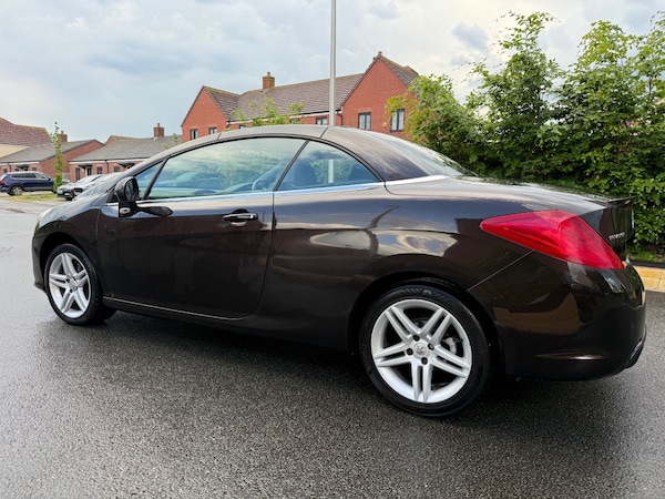 Used Peugeot 308 2010 for sale - 74681808: Photo 4