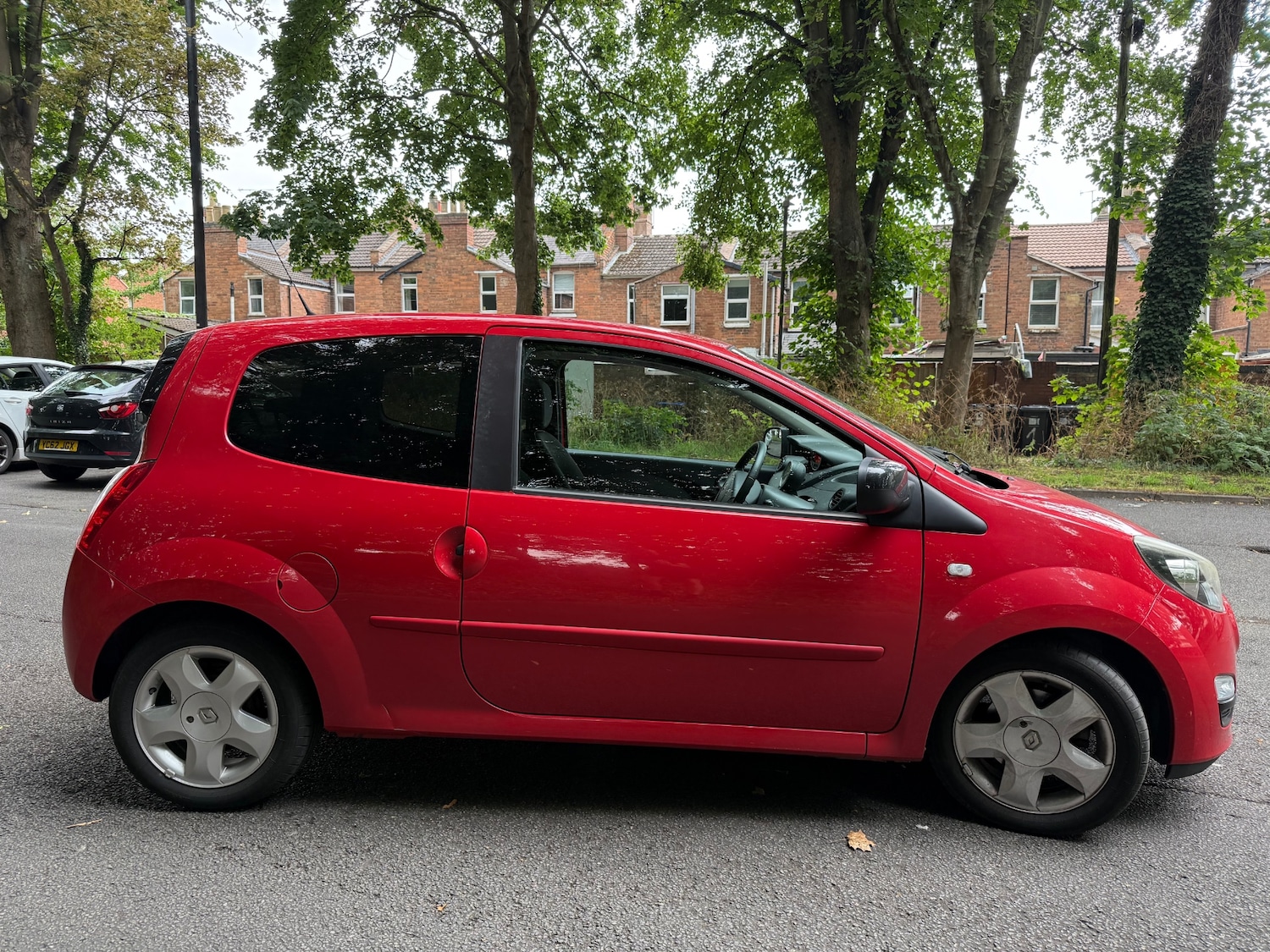 Used Renault Twingo 2014 for sale - 78018599: Photo 2