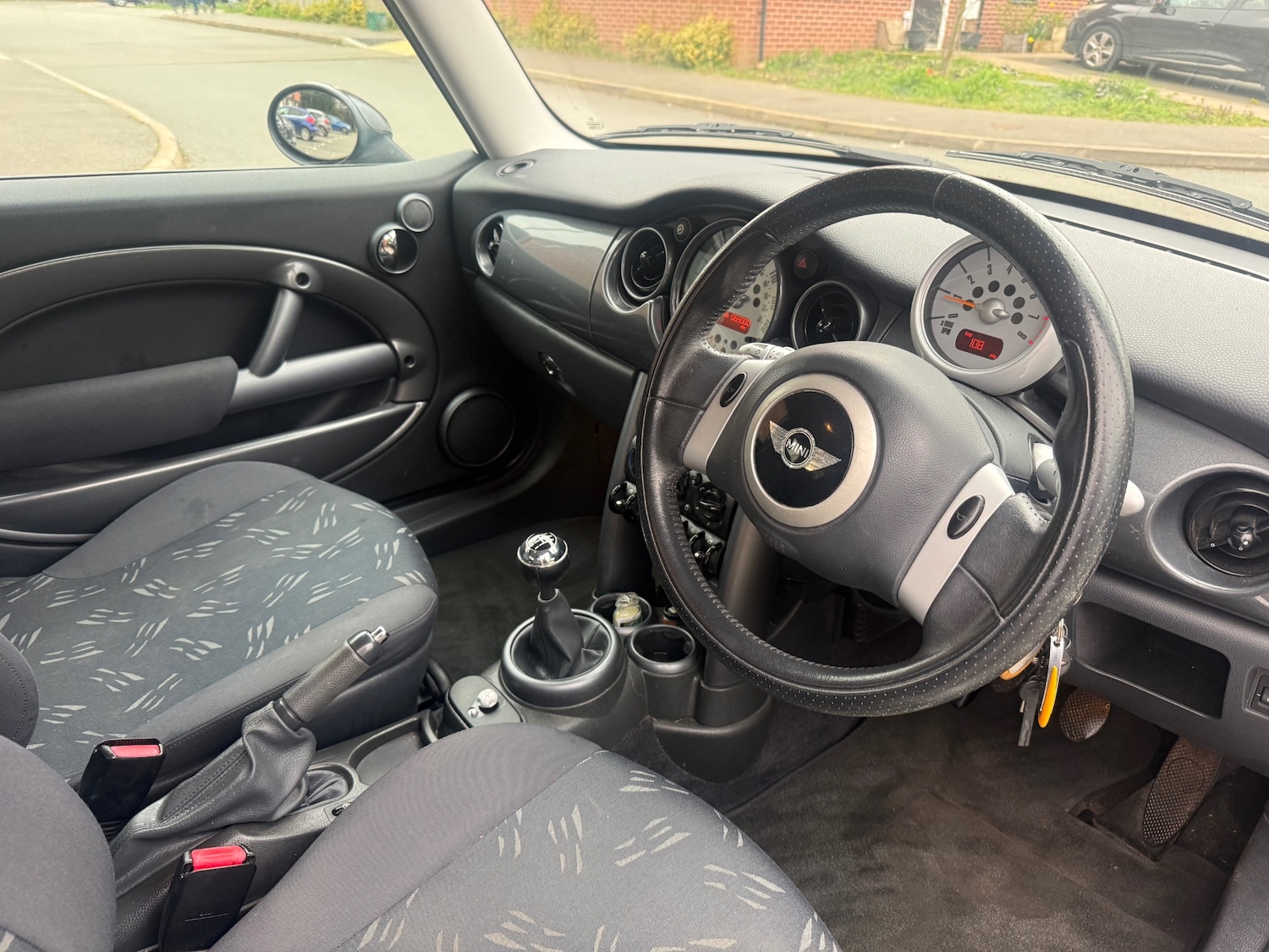 Used MINI Hatch 2004 for sale - 77802301: Photo 13