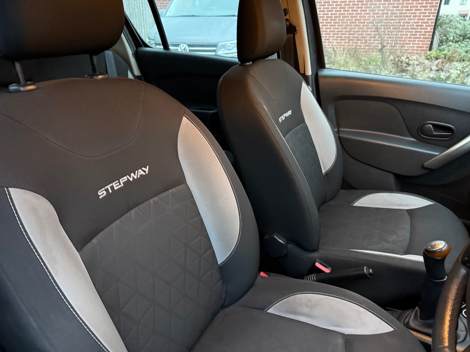 Used Dacia Sandero Stepway 2013 for sale - 77409660: Photo 8