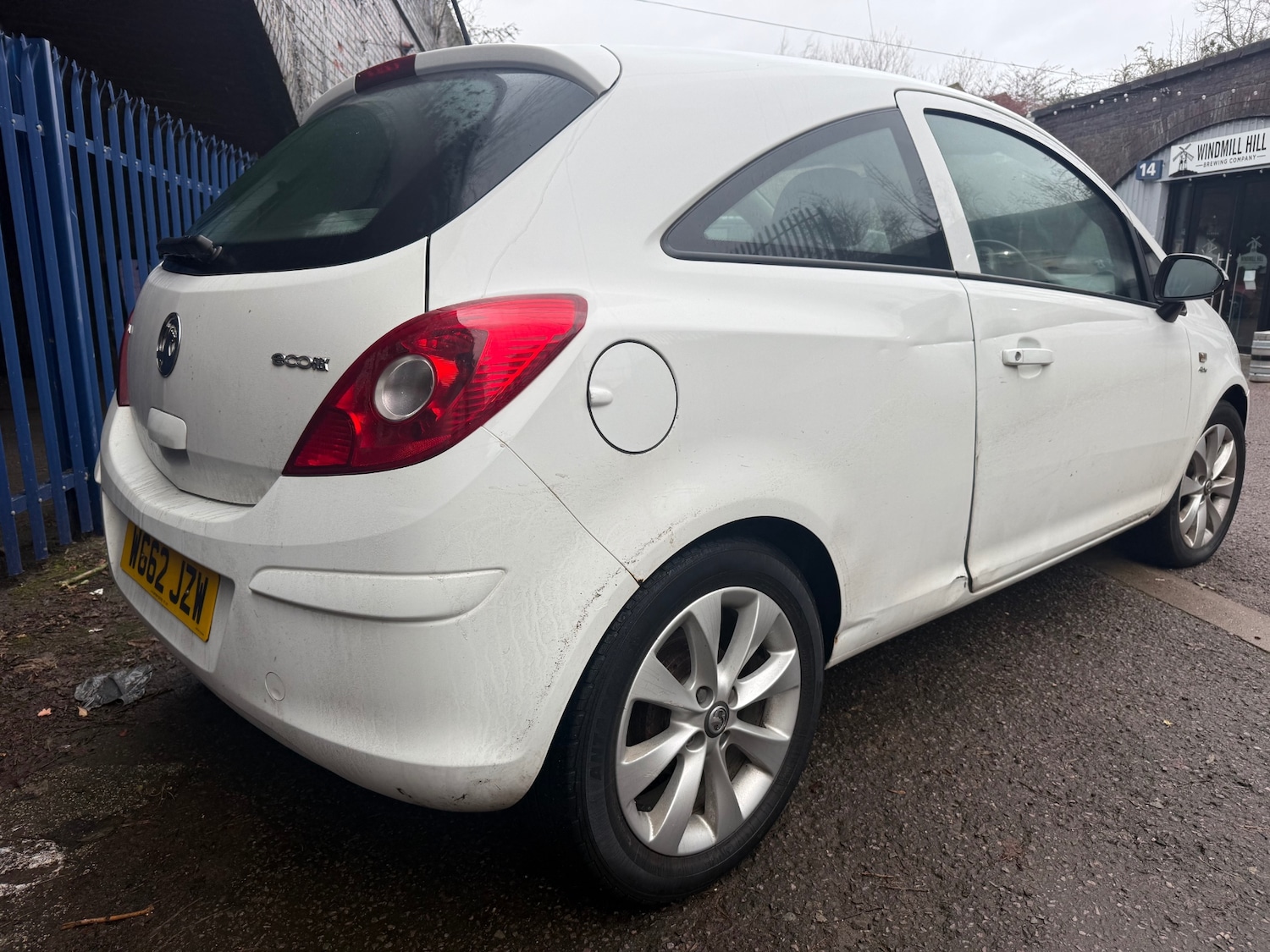 Used Vauxhall Corsa 2012 for sale - 77179086: Photo 4