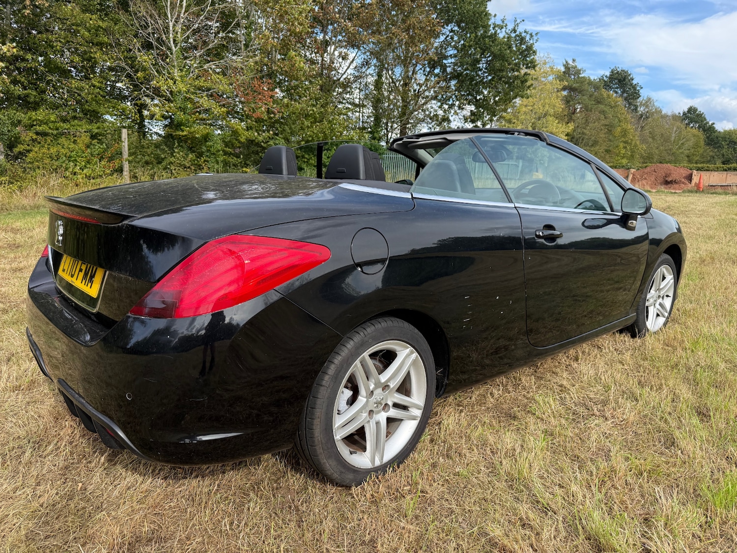 Used Peugeot 308 2010 for sale - 76516114: Photo 3