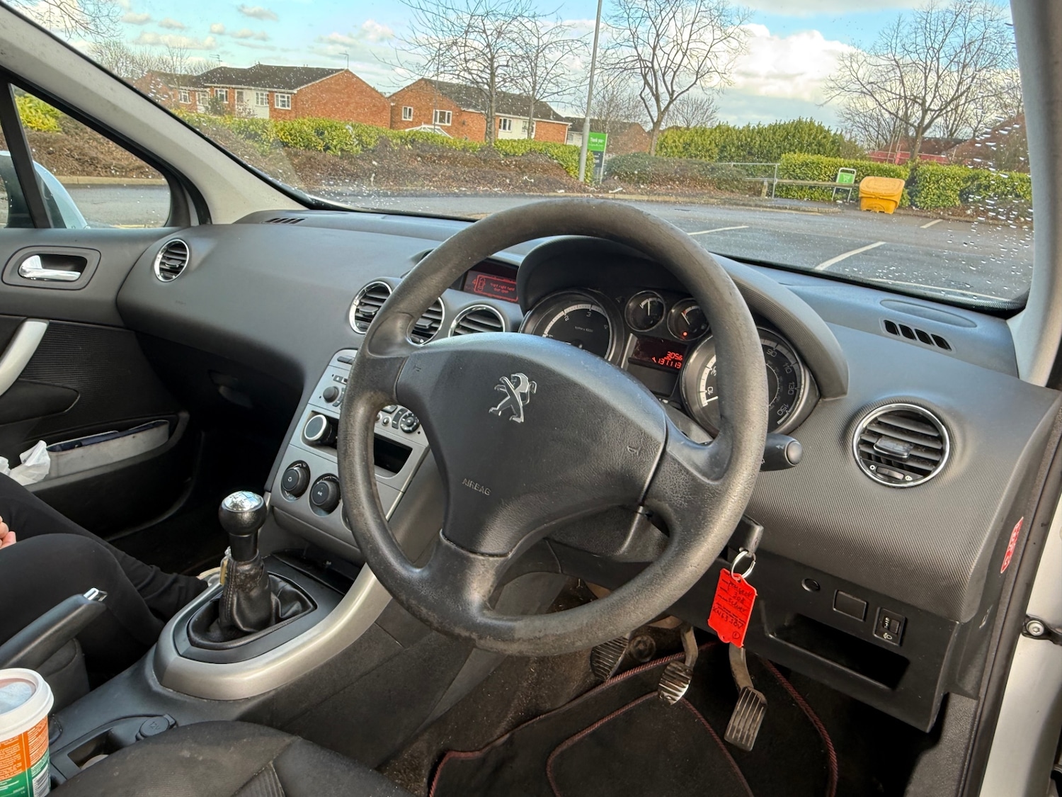 Used Peugeot 308 2013 for sale - 77931356: Photo 7