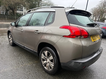 Used Peugeot 2008 2013 for sale - 77543763: Photo