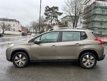 Used Peugeot 2008 2013 for sale - 77543763: Photo