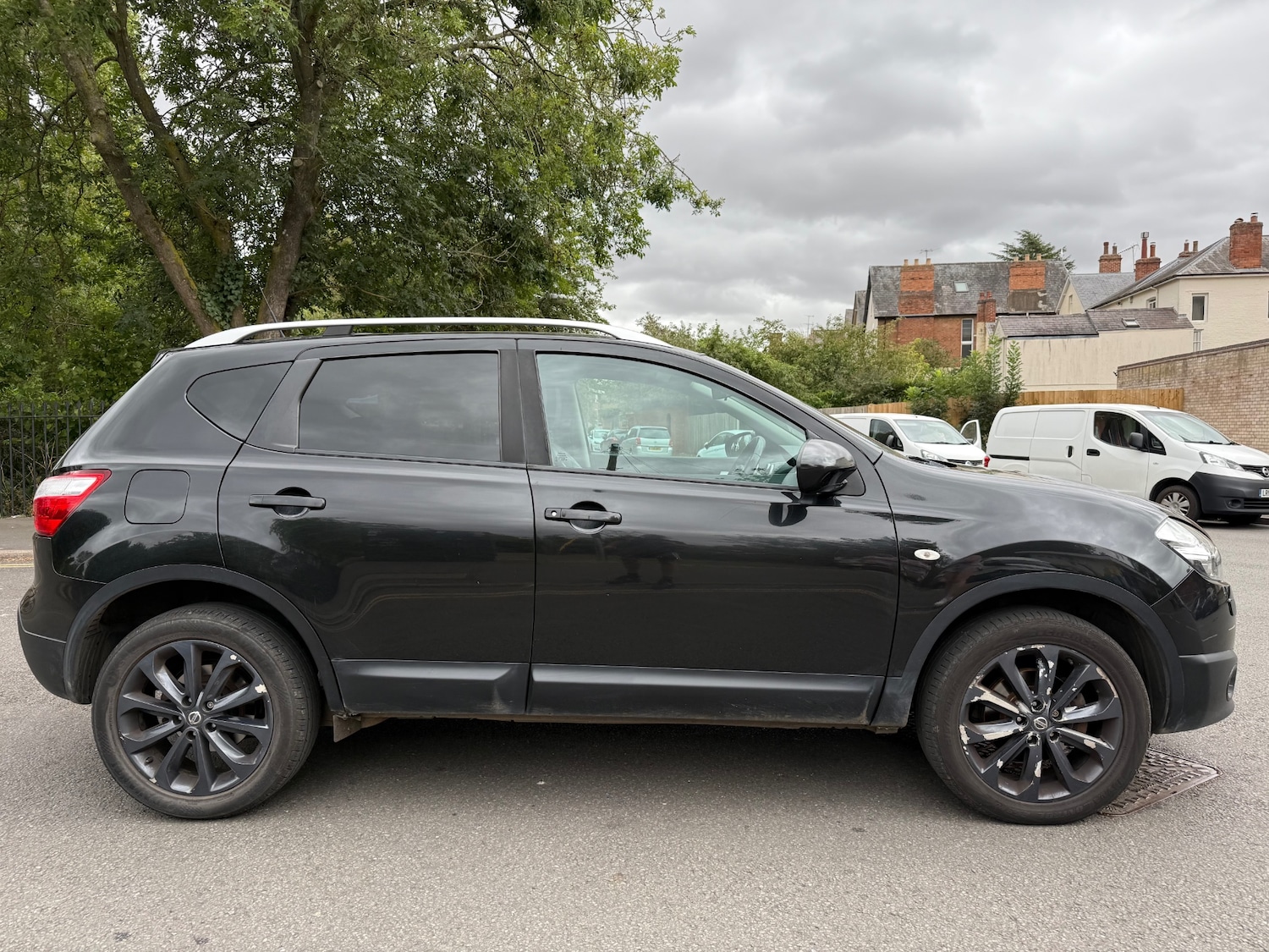 Used Nissan Qashqai 2011 for sale - 77736078: Photo 2