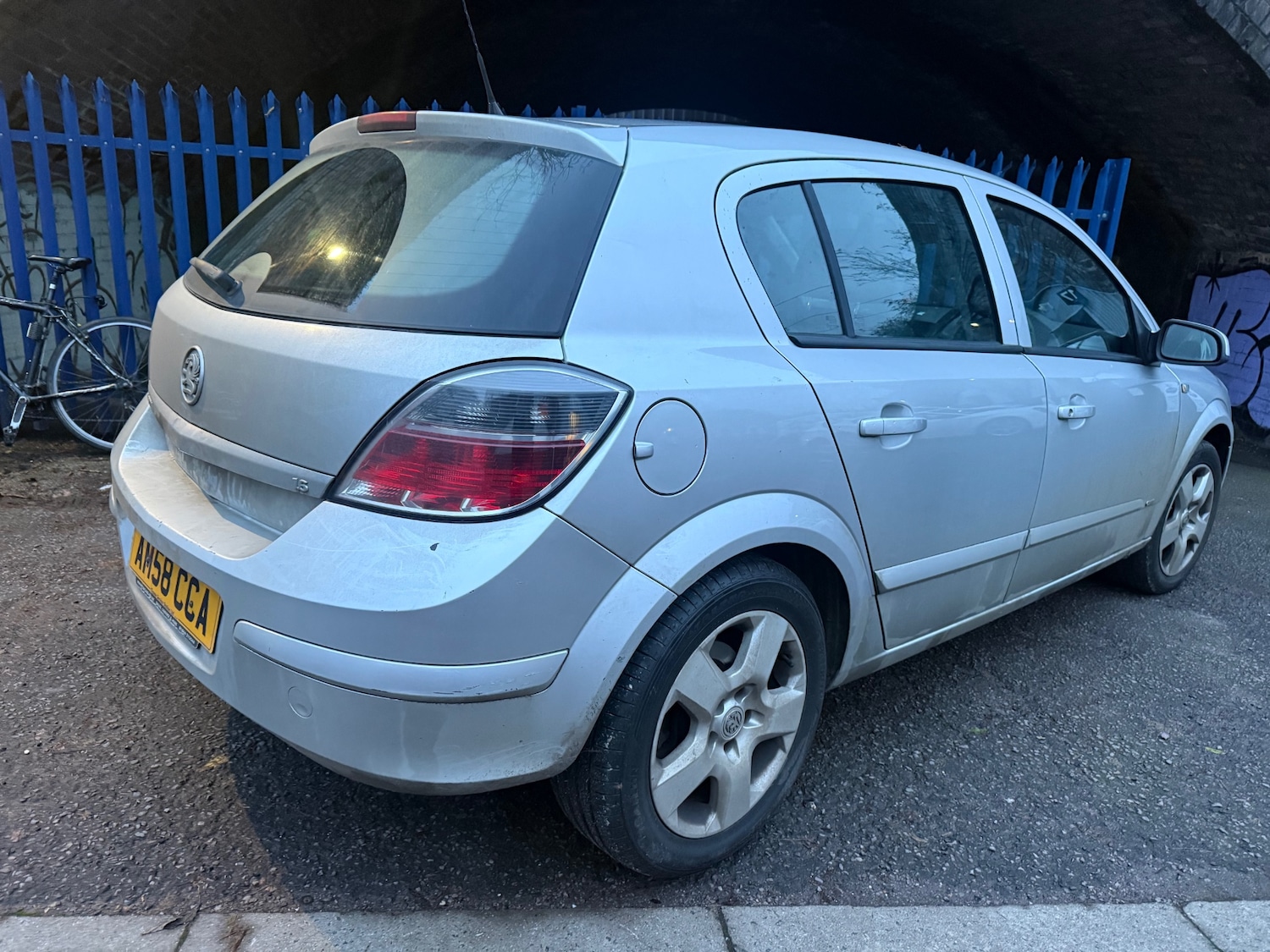 Used Vauxhall Astra 2008 for sale - 77219846: Photo 3