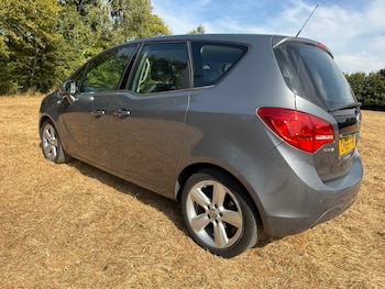 Used Vauxhall Meriva 2015 for sale - 79376237: Photo