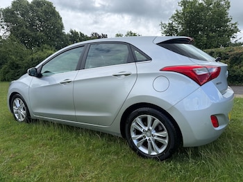 Used Hyundai i30 2014 for sale - 78838497: Photo