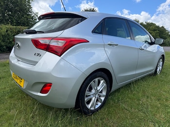 Used Hyundai i30 2014 for sale - 78838497: Photo