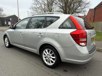 Used Kia Ceed 2010 for sale - 74150433: Photo