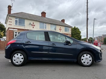 Used Peugeot 308 2010 for sale - 79809688: Photo