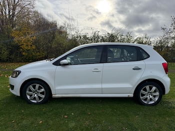 Used Volkswagen Polo 2011 for sale - 76460936: Photo