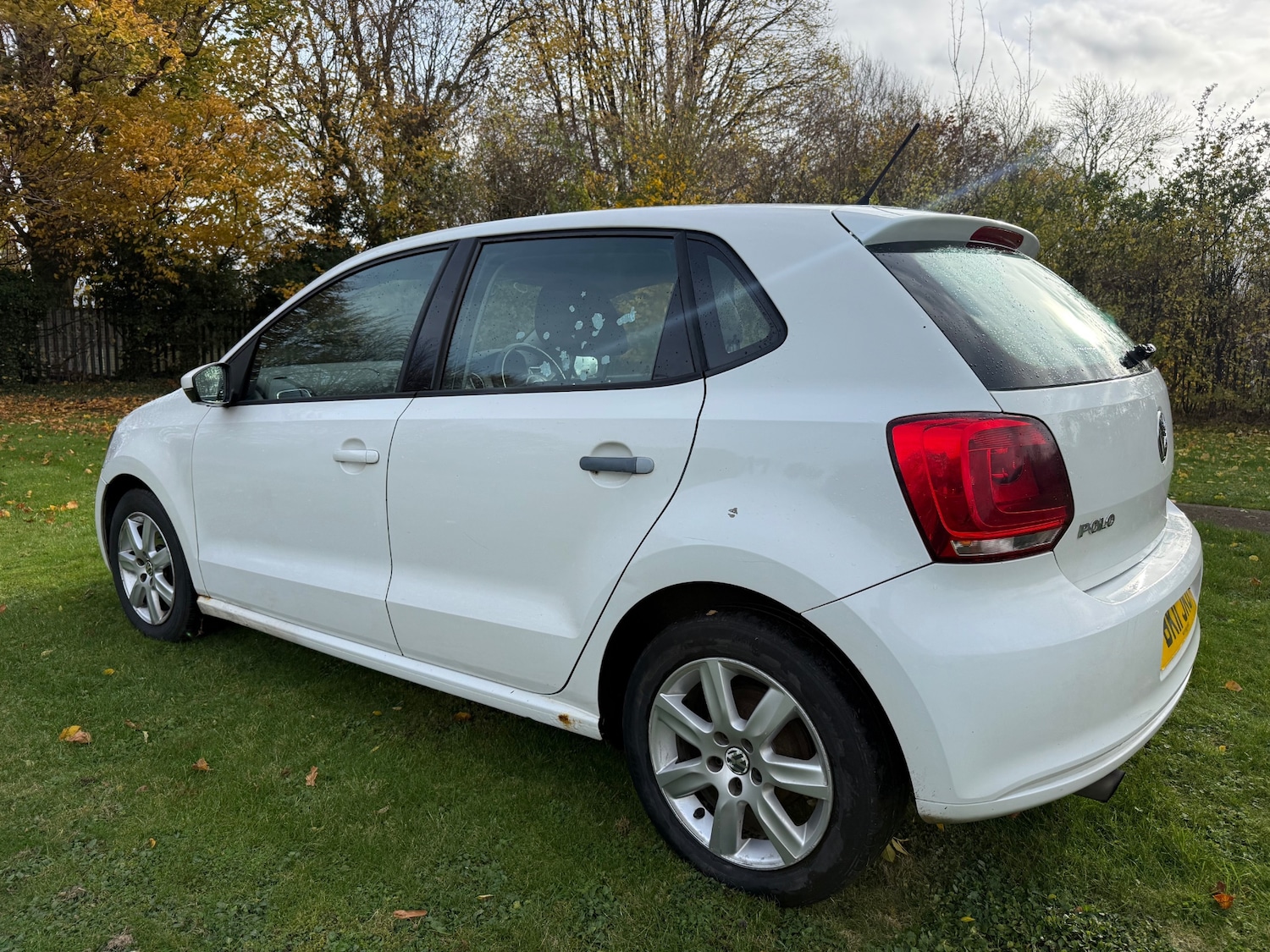 Used Volkswagen Polo 2011 for sale - 76460936: Photo 3