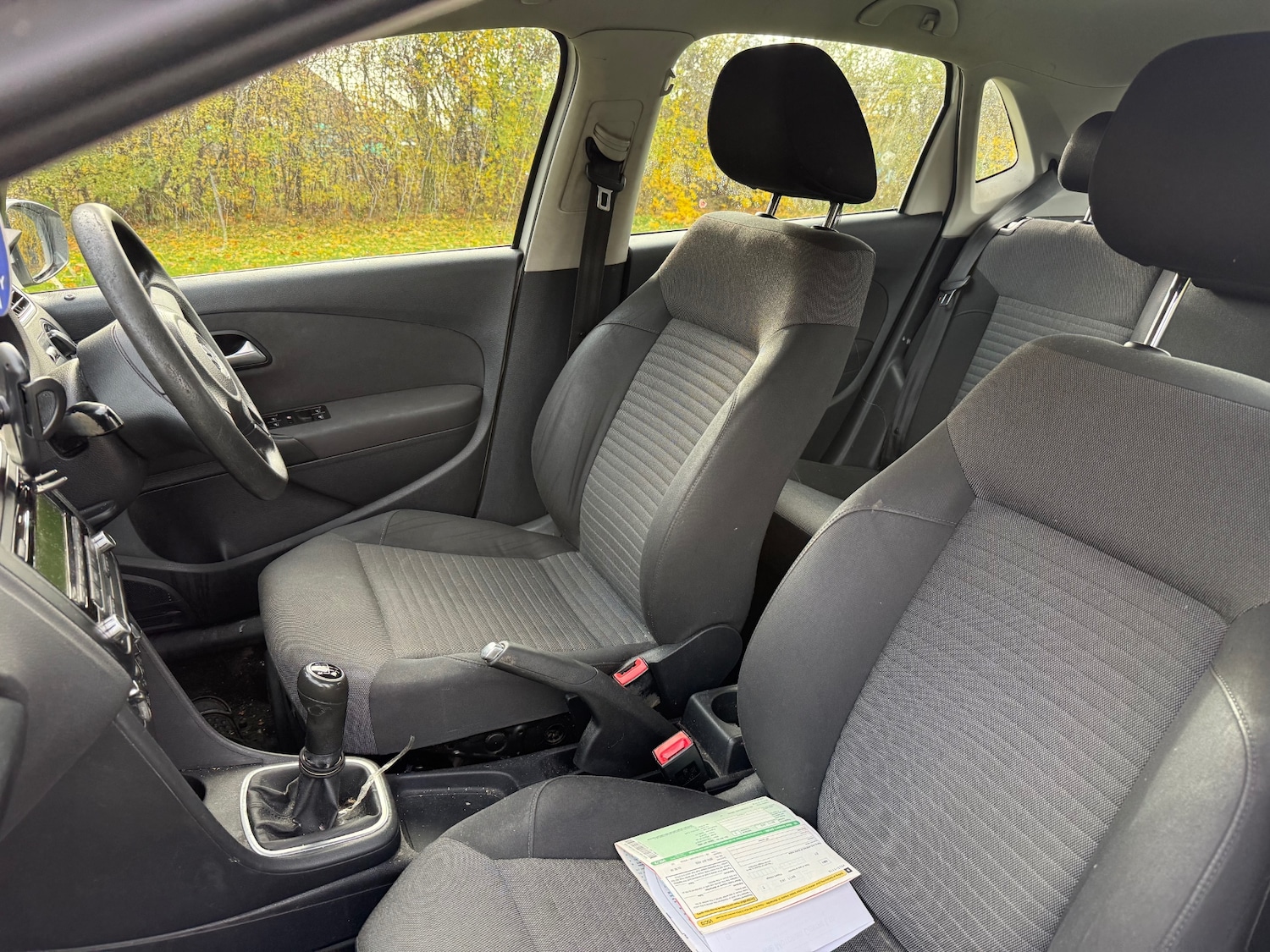 Used Volkswagen Polo 2011 for sale - 76460936: Photo 8