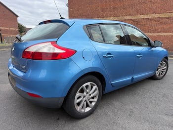 Used Renault Megane 2014 for sale - 79832538: Photo
