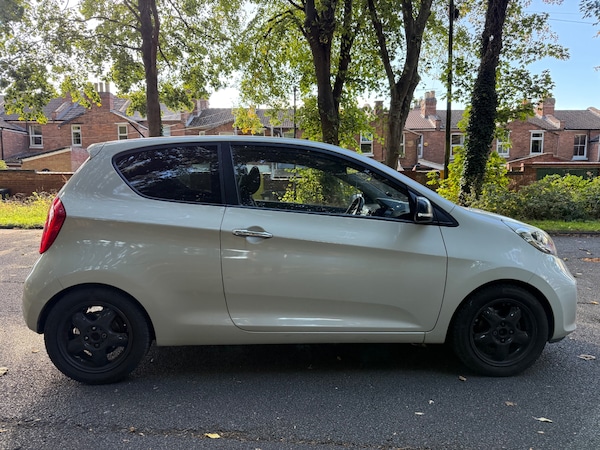 Used Kia Picanto 2012 for sale - 76141988: Photo 2