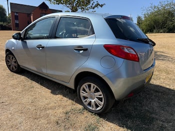 Used Mazda Mazda2 2013 for sale - 79731696: Photo