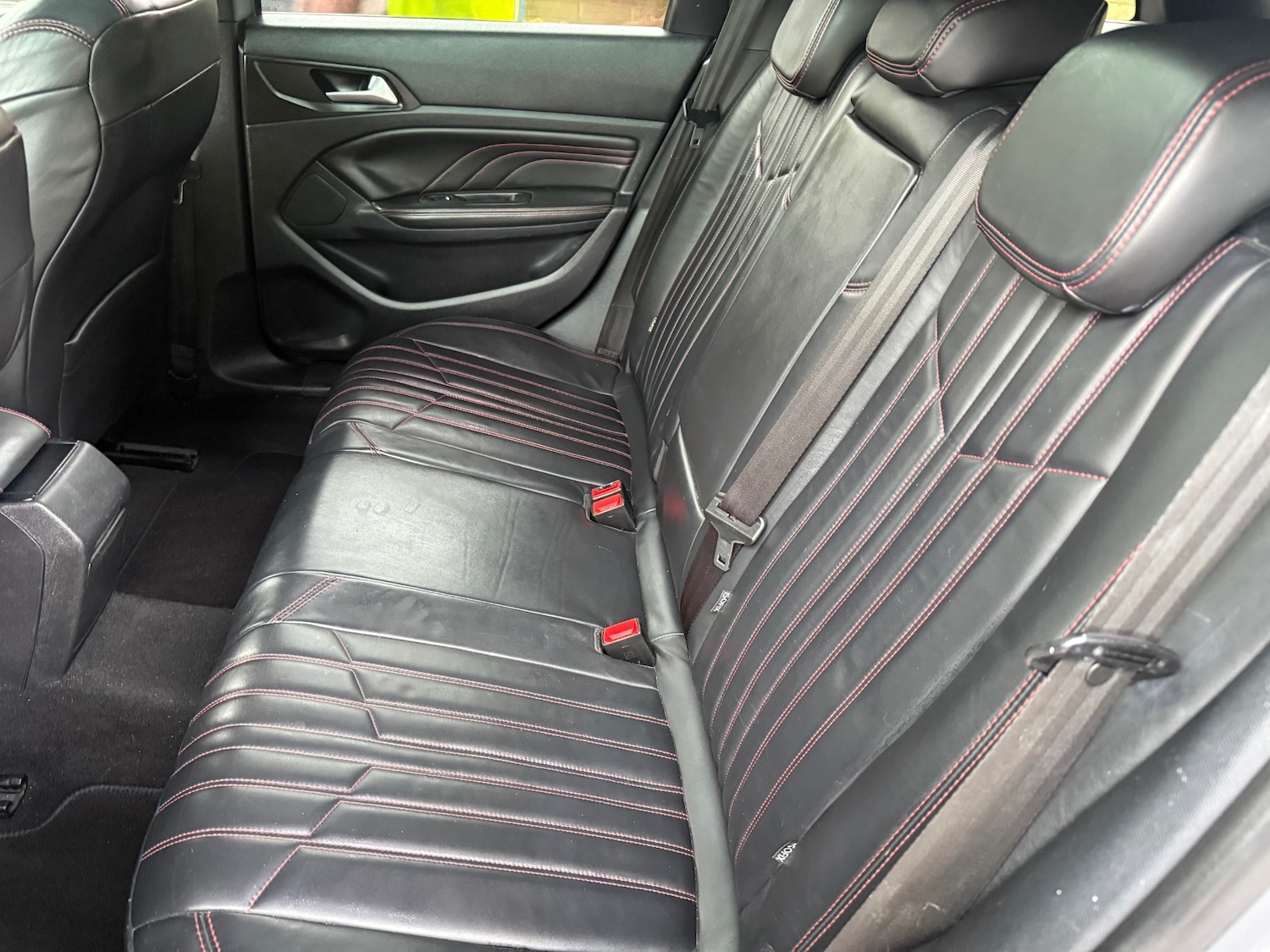 Used Peugeot 308 2015 for sale - 77610378: Photo 14