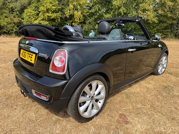 Used MINI Convertible 2011 for sale - 79424233: Photo