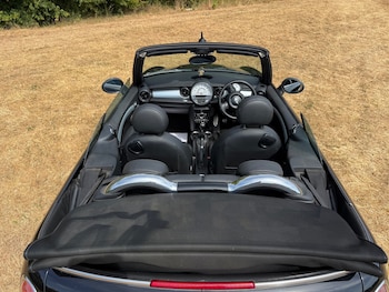 Used MINI Convertible 2011 for sale - 79424233: Photo