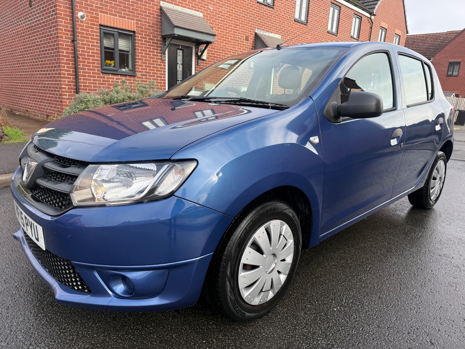 Used Dacia Sandero 2015 for sale - 77391673: Photo 2