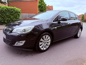 Used Vauxhall Astra 2012 for sale - 78210029: Photo