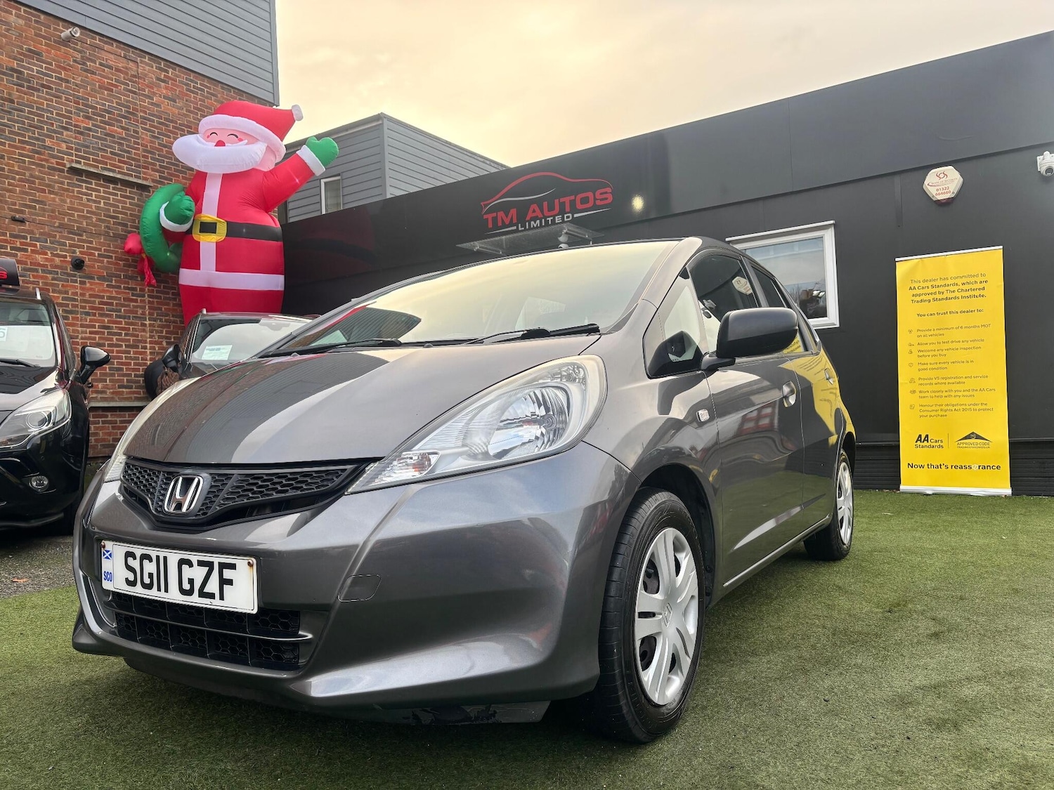 Used Honda Jazz 2011 for sale - 77088728: Photo 2