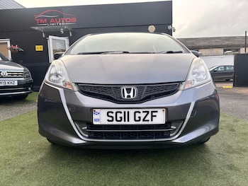 Used Honda Jazz 2011 for sale - 77088728: Photo