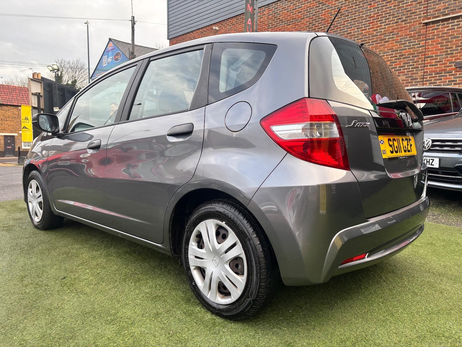 Used Honda Jazz 2011 for sale - 77088728: Photo 8