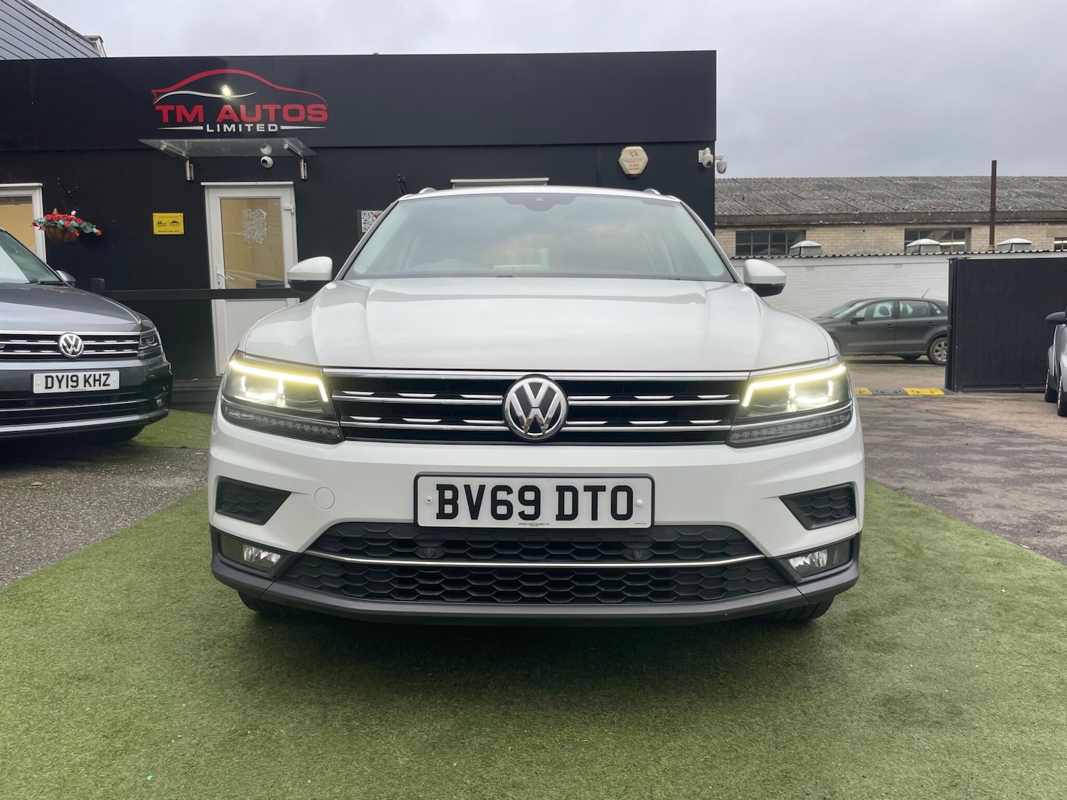 Used Volkswagen Tiguan 2019 for sale - 77316114: Photo 2
