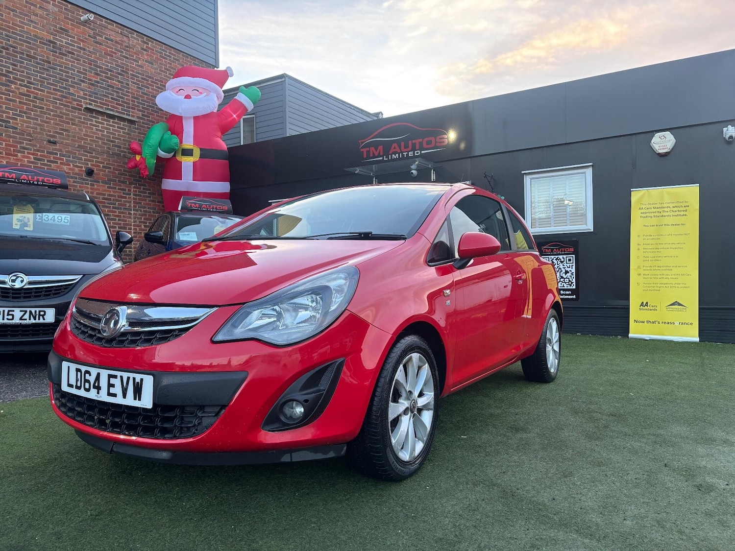 Used Vauxhall Corsa 2014 for sale - 76739341: Photo 2