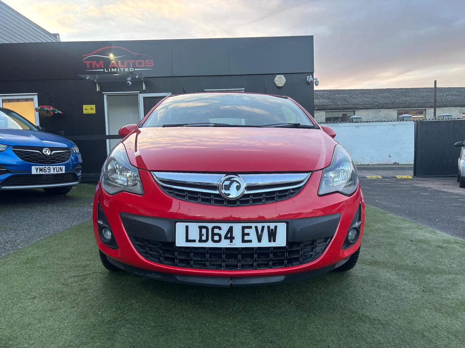 Used Vauxhall Corsa 2014 for sale - 76739341: Photo 3