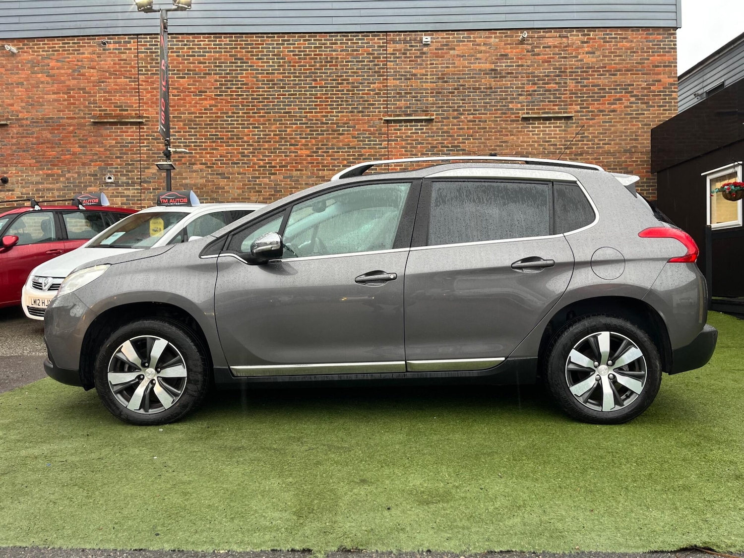 Used Peugeot 2008 2014 for sale - 77398491: Photo 4