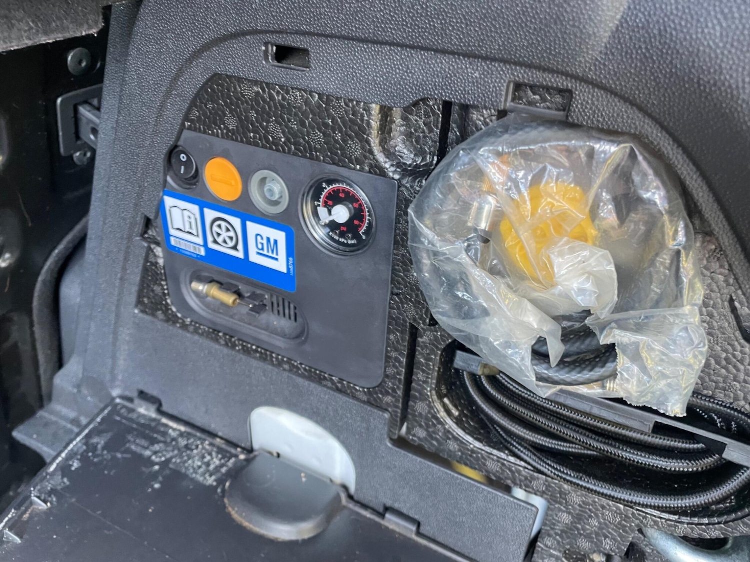 Used Vauxhall Corsa 2013 for sale - 77555405: Photo 10