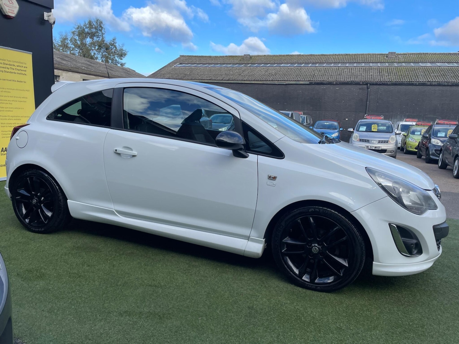 Used Vauxhall Corsa 2013 for sale - 77555405: Photo 6