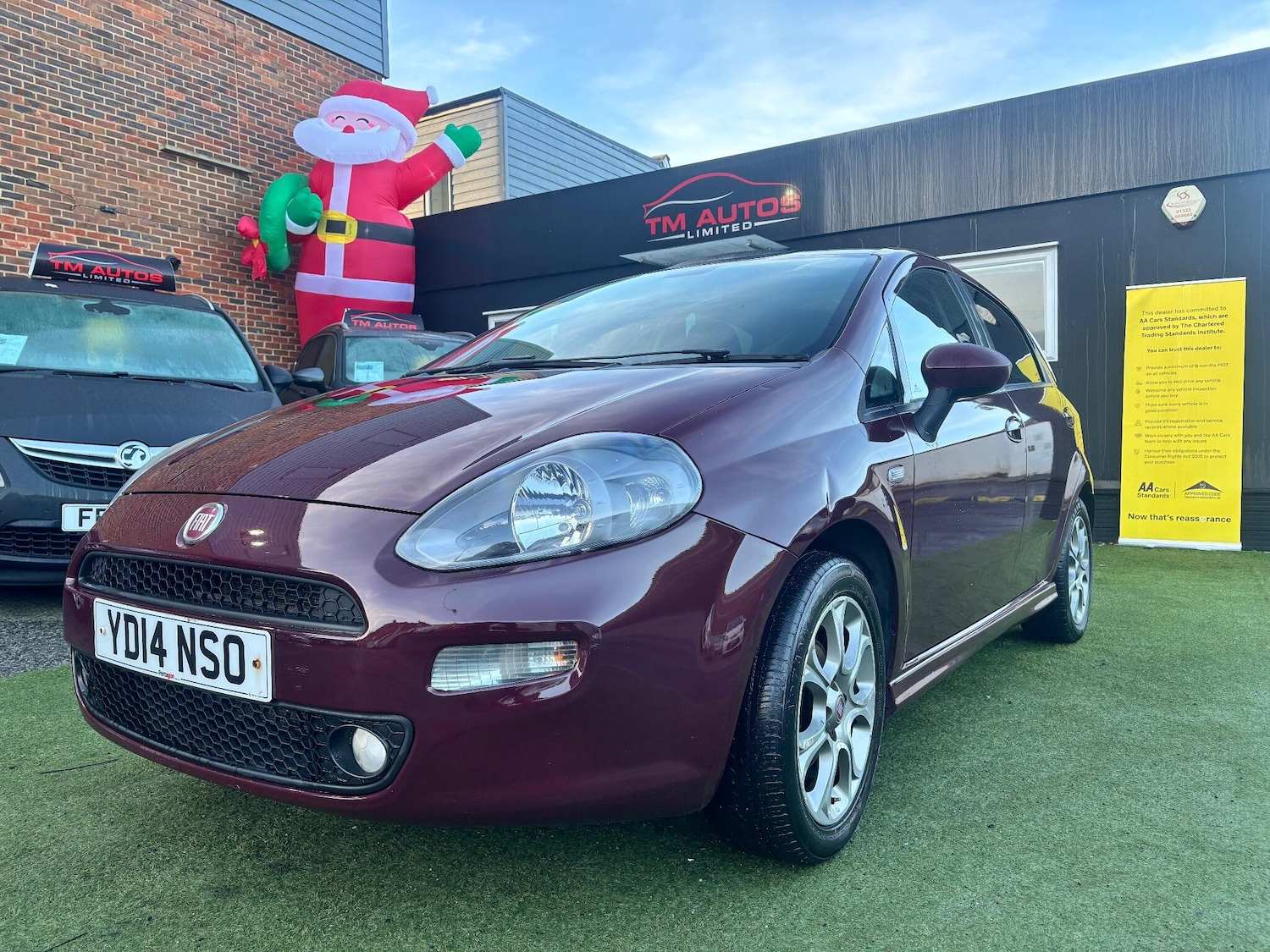 Used Fiat Punto 2014 for sale - 76905160: Photo 2