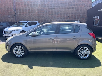Used Vauxhall Corsa 2012 for sale - 79191624: Photo