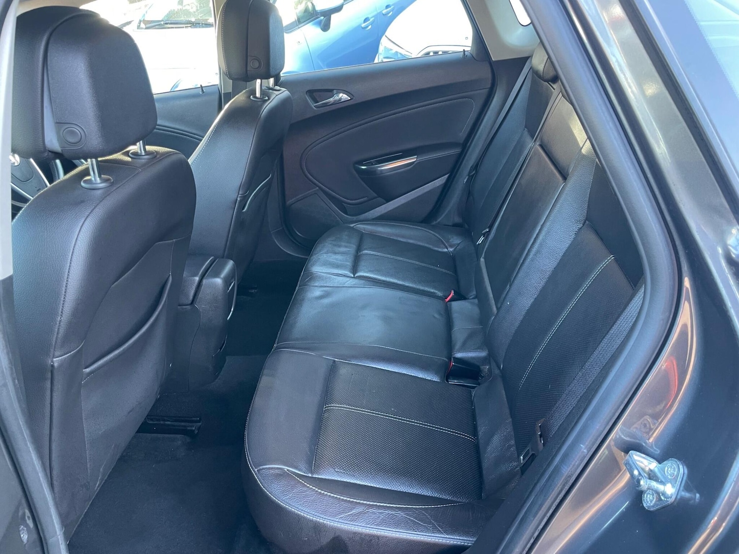 Used Vauxhall Astra 2011 for sale - 78154854: Photo 11