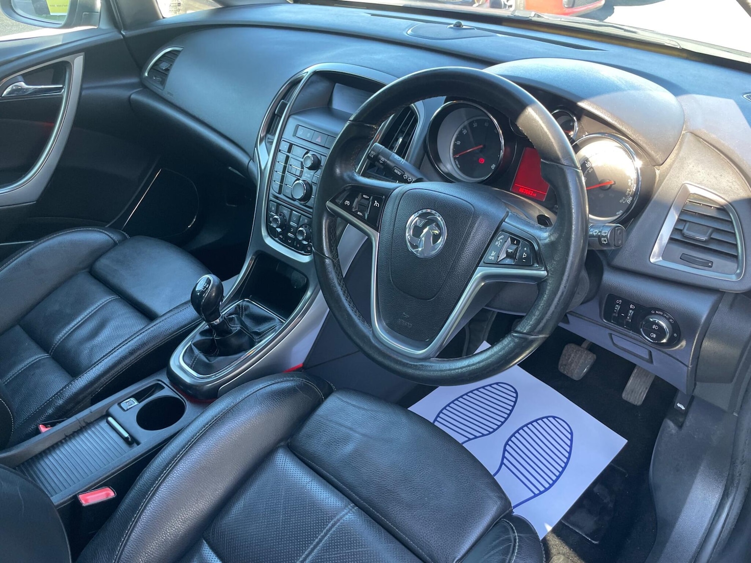 Used Vauxhall Astra 2011 for sale - 78154854: Photo 14