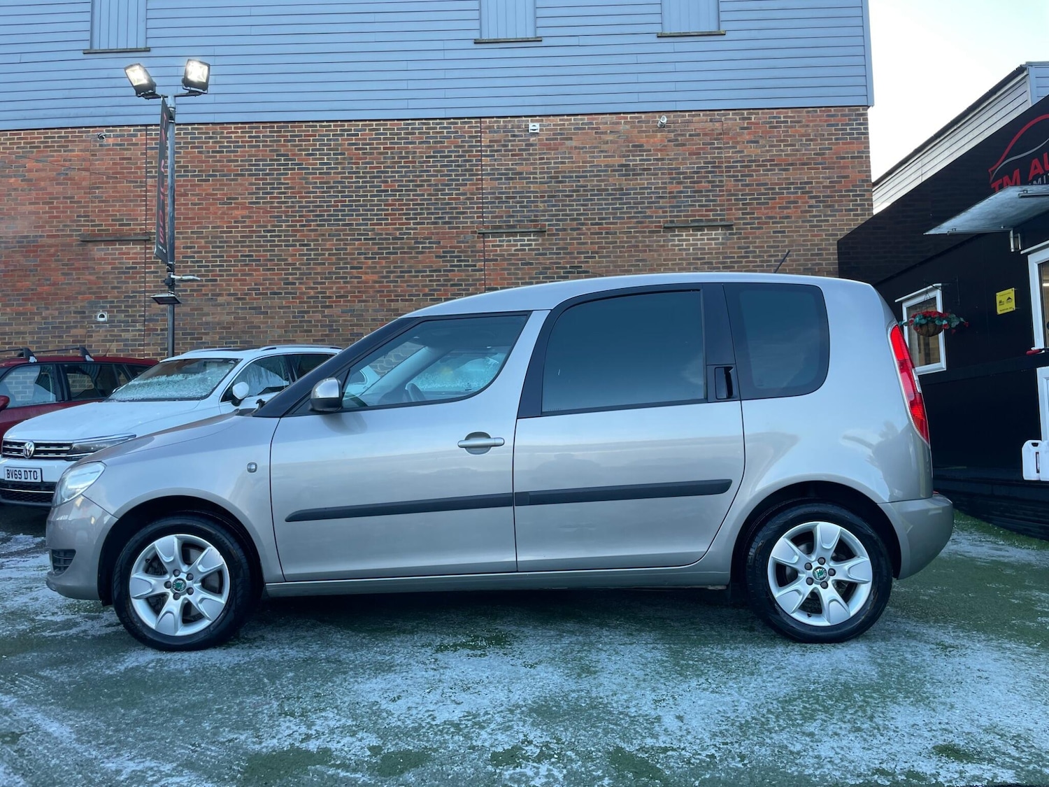 Used Skoda Roomster 2012 for sale - 77125241: Photo 4