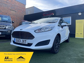 Used Ford Fiesta 2013 for sale - 77316119: Photo