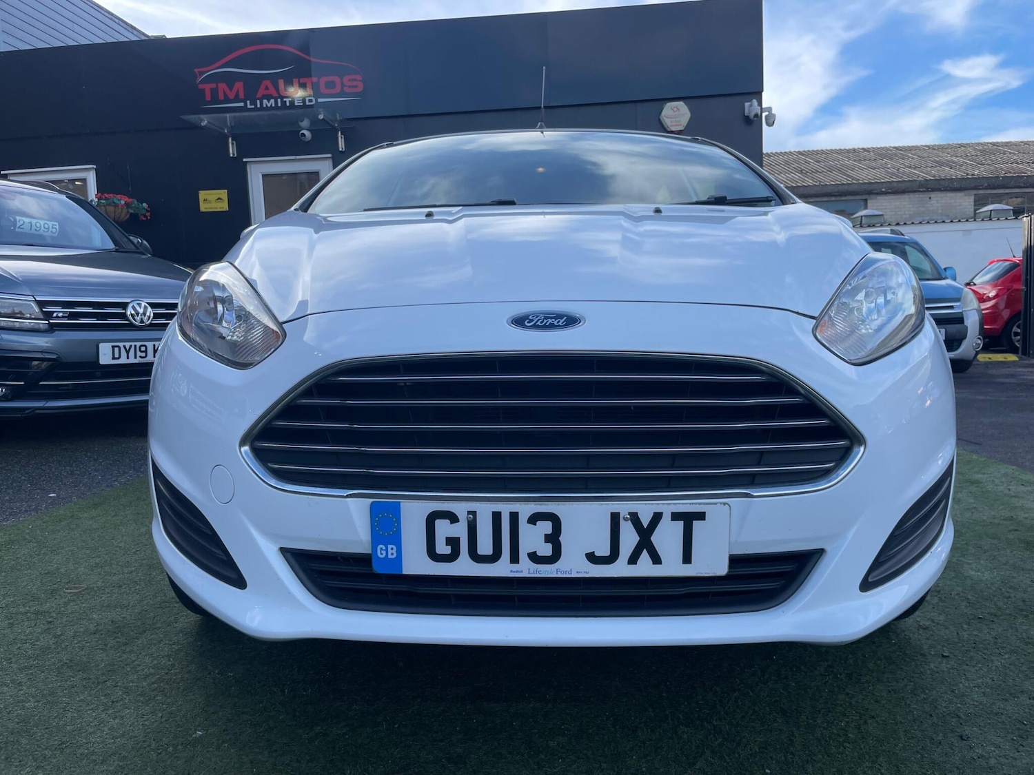 Used Ford Fiesta 2013 for sale - 77316119: Photo 2