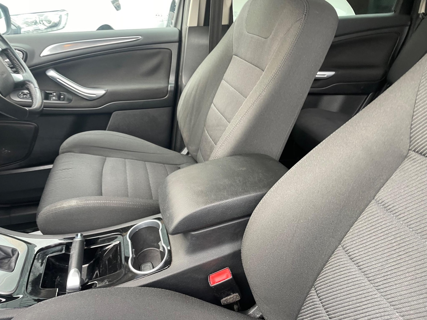 Used Ford Galaxy 2010 for sale - 78216073: Photo 30