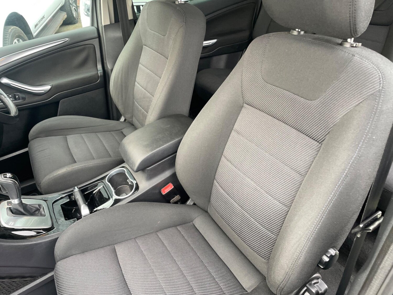 Used Ford Galaxy 2010 for sale - 78216073: Photo 31