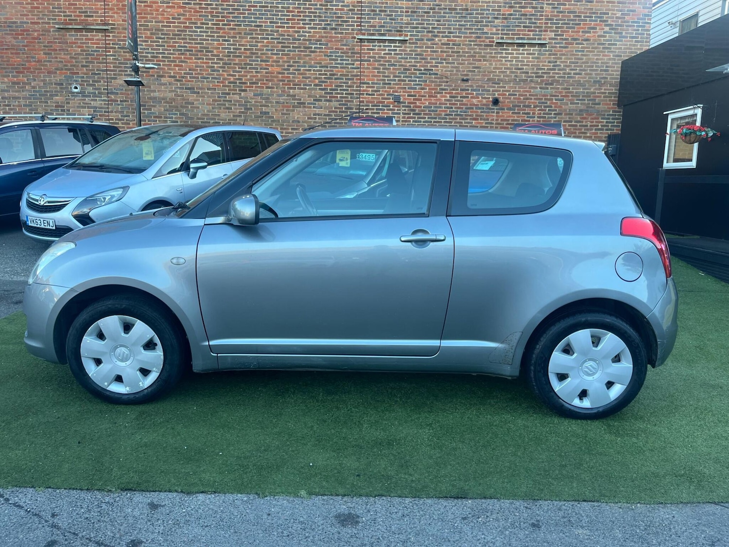 Used Suzuki Swift 2010 for sale - 76653799: Photo 7