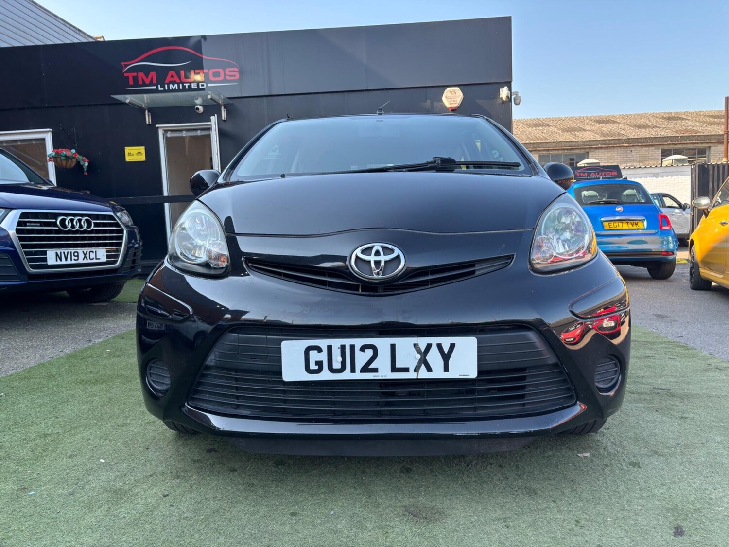 Used Toyota AYGO 2012 for sale - 77951715: Photo 3