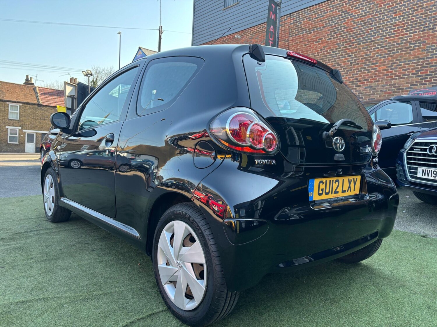 Used Toyota AYGO 2012 for sale - 77951715: Photo 7