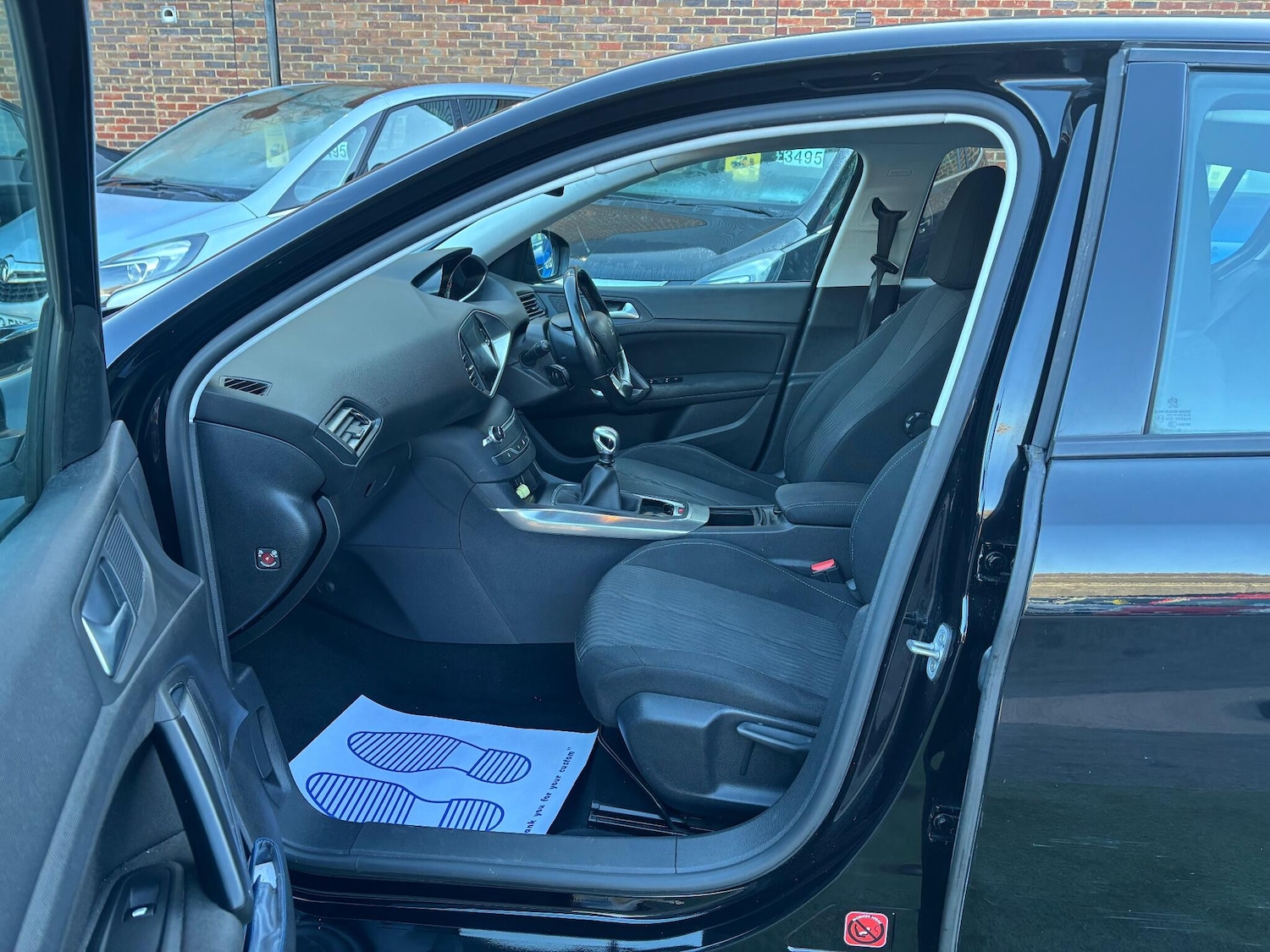 Used Peugeot 308 2015 for sale - 76648108: Photo 10